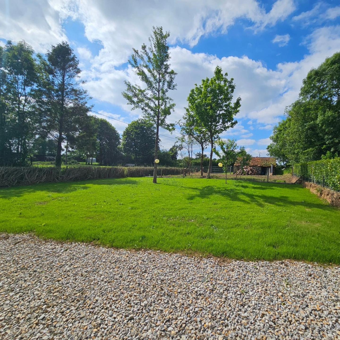 L'Escapade, Maison De Campagne Etienville Exteriör bild